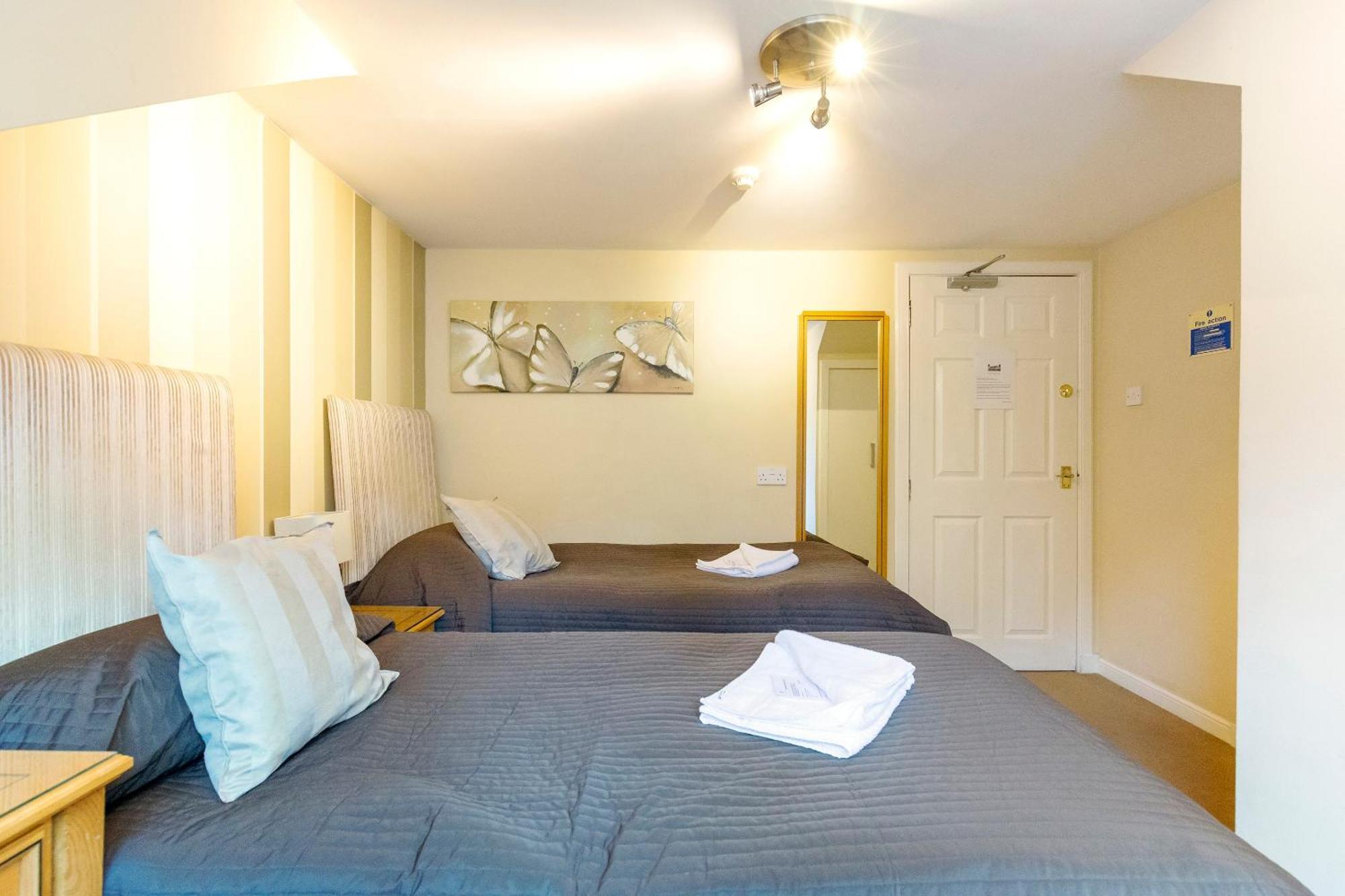 Arden Guest House, Craigmillar Castle Edinburgh Bagian luar foto