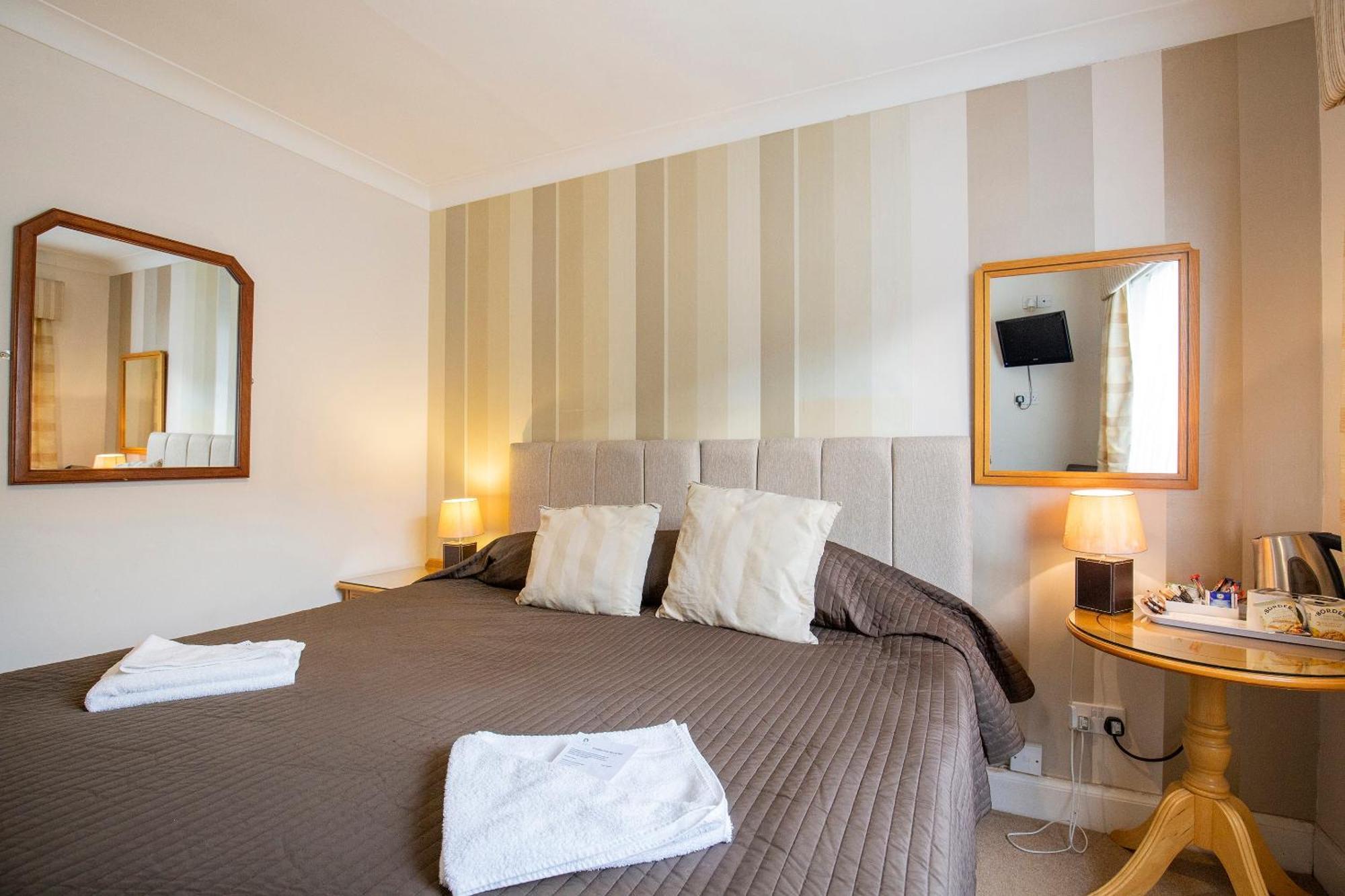 Arden Guest House, Craigmillar Castle Edinburgh Bagian luar foto