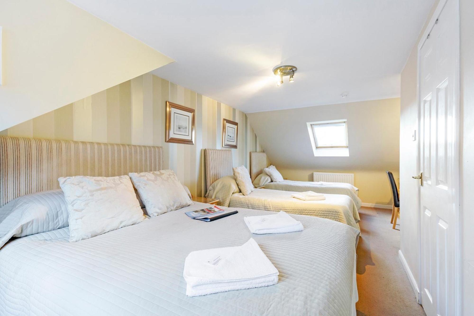 Arden Guest House, Craigmillar Castle Edinburgh Bagian luar foto